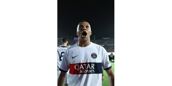 De erfenis van de Glory No. 7-trui en de tegenaanval van Paris Saint-Germain